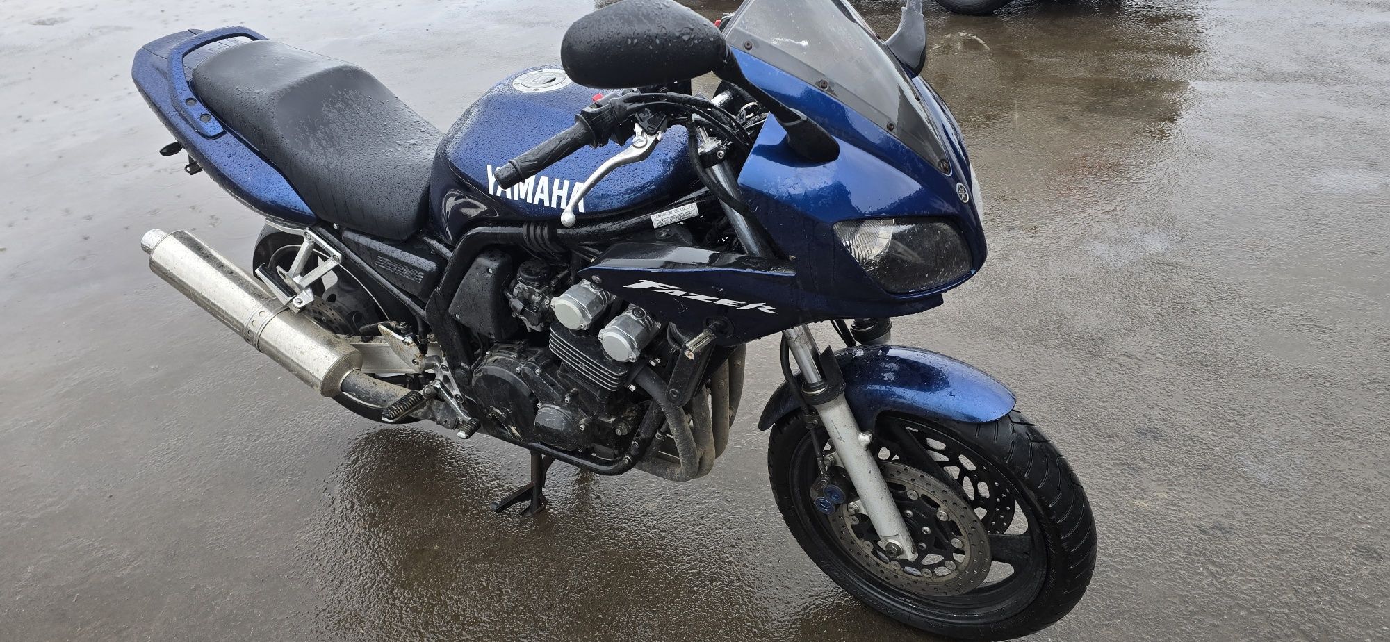 Yamaha fzr 600 2003