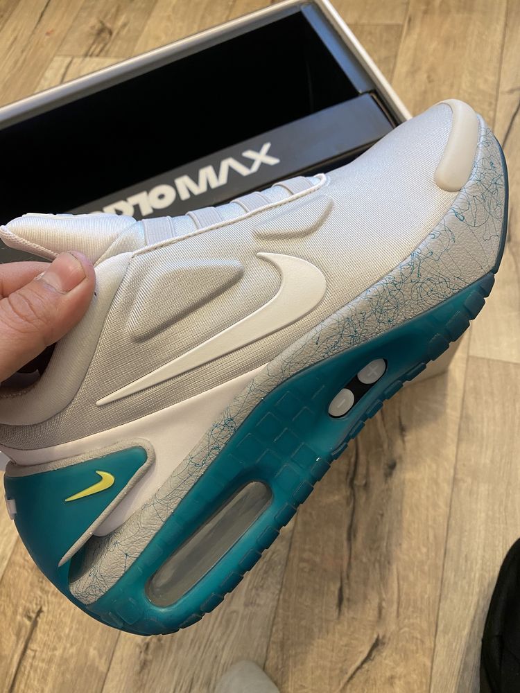 Кроссовки Nike Adapt Auto Max