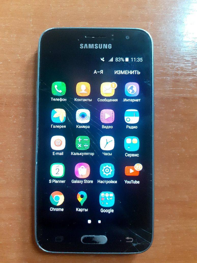 Телефон Samsung j1