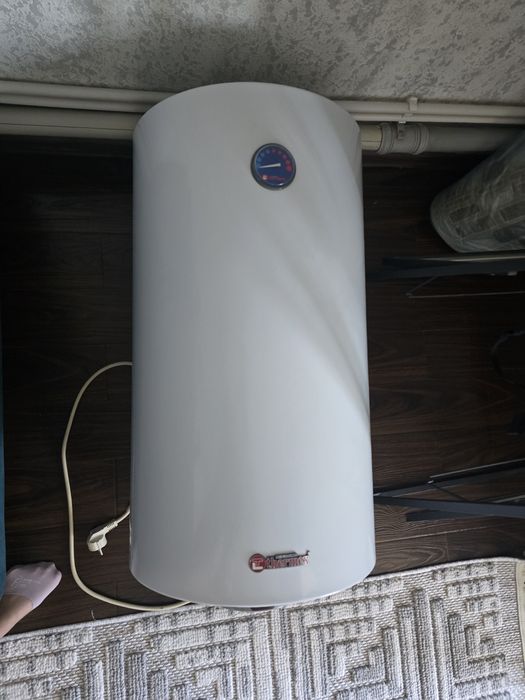 Продам Аристон б/у