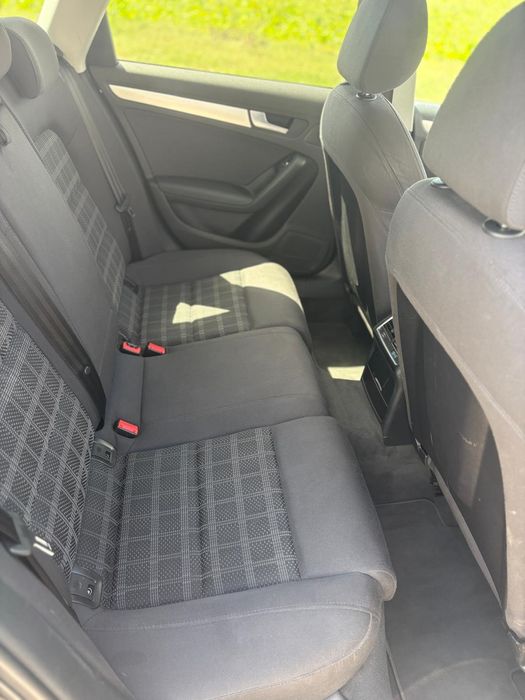 Audi A4 Avant Multitronic 8+1, CNH, 190 CP