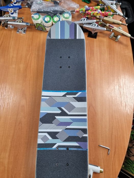 Най-ниска цена за професионален скейтборд 8.0