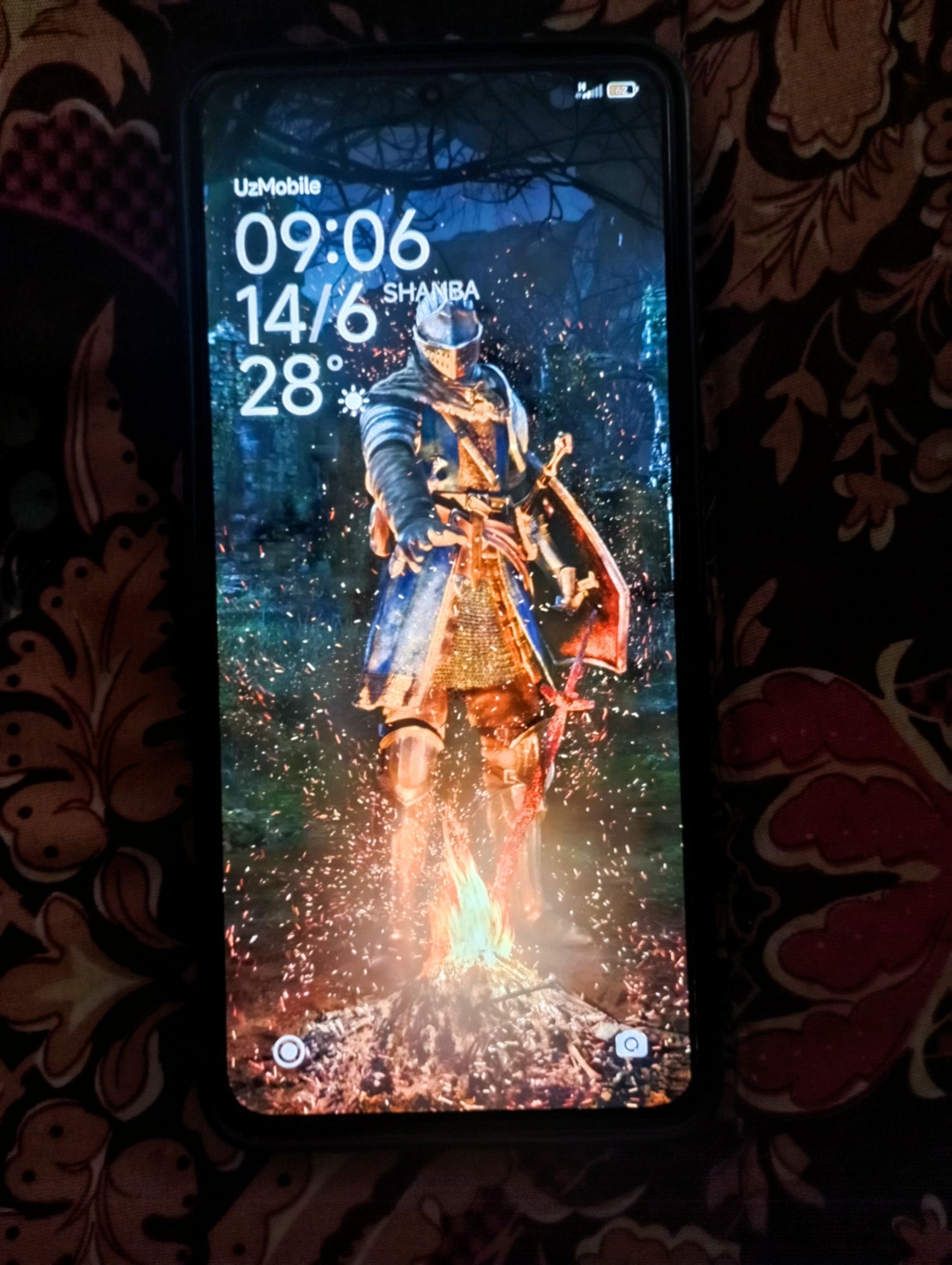 2ta telefon sotiladi 2.5million yoki 1ta telga obmen