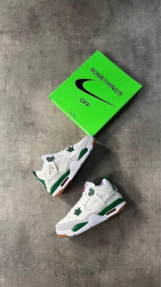 Намаление Air Jordan 4 Retro SB Pine Green