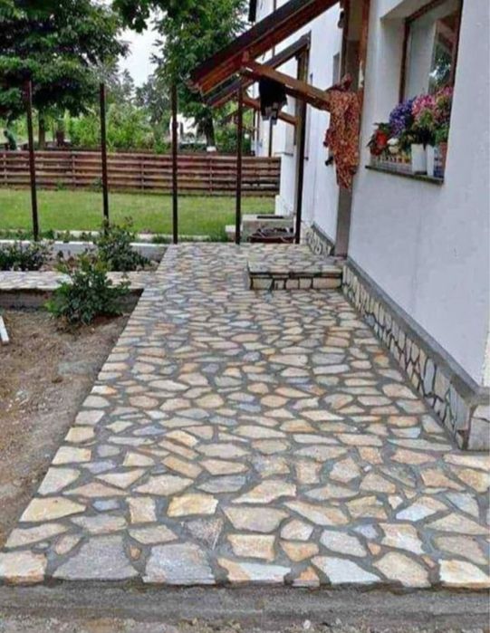 Piatra naturala de munte oriunde in tara + montat profesional