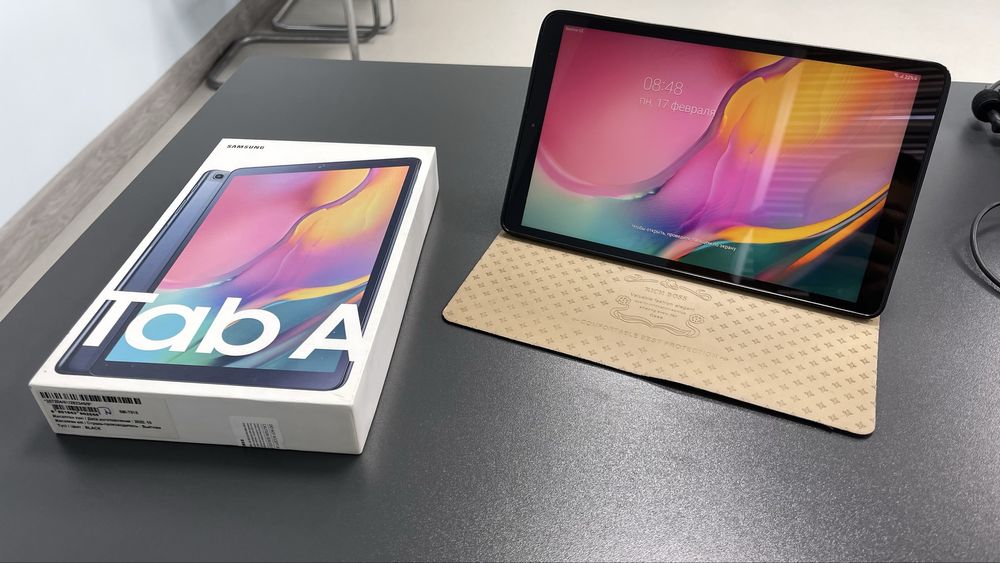 Planshet Galaxy TAB A sotiladi