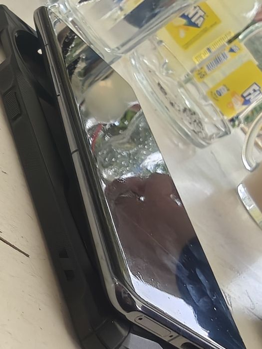 Смартфон (One plus 11 5G)