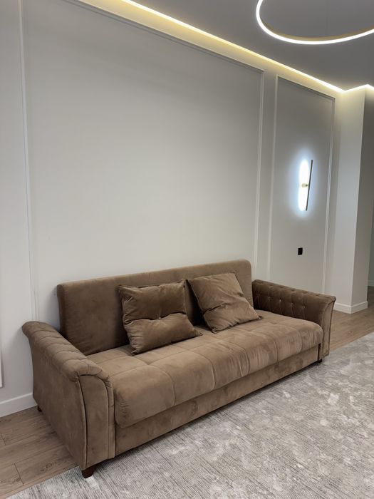 Срочно продается диван