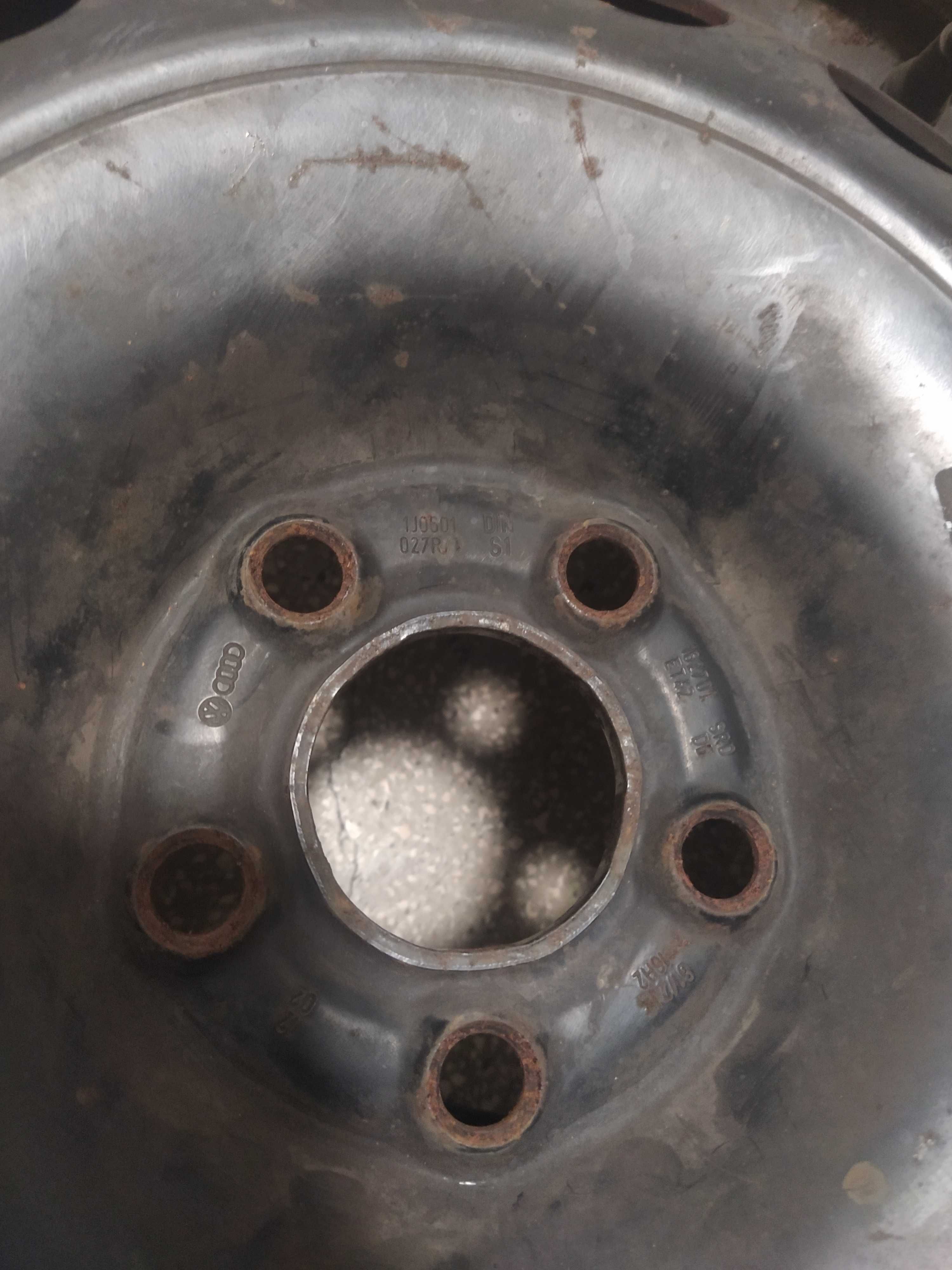 Janta tabla originala Volksawgen  pe 16, 5x100, ET42 in stare perfecta