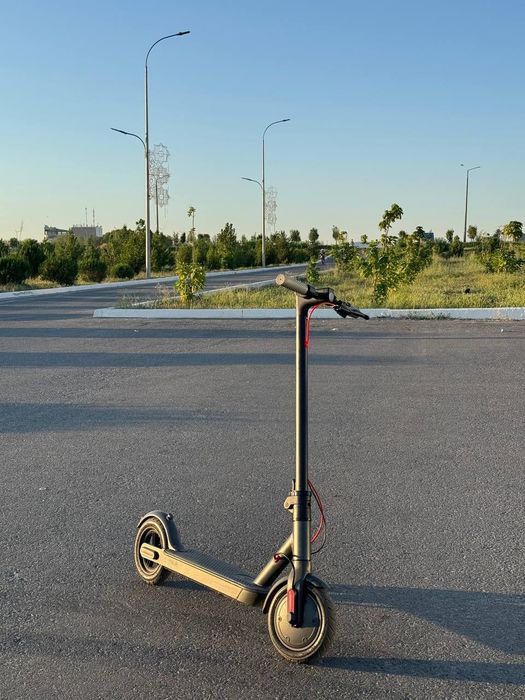 продаю свой электросамокат б/у