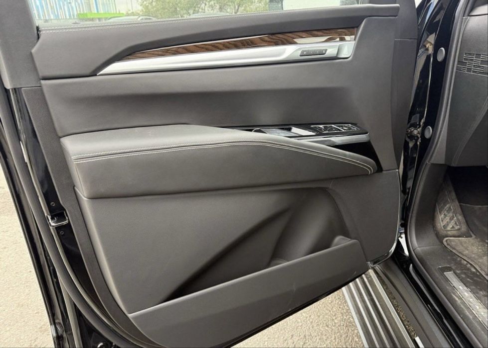 Cadillac Escalade  VIP Long 2025