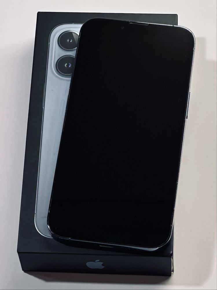 iPhone 13 Pro 256GB SierraBlue 94% battery