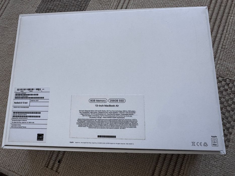 MacBookAir 13, 8GB, 256 GB SSD, M1