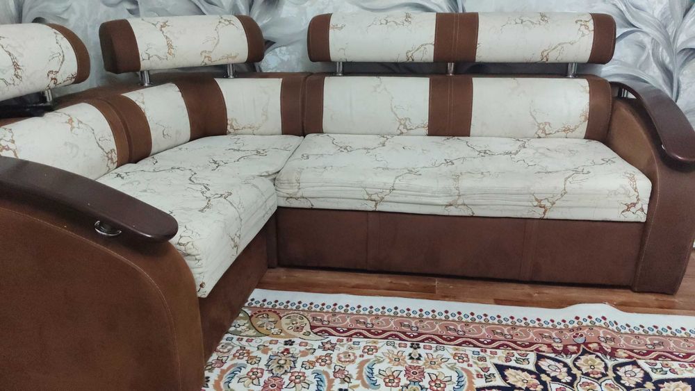 Продам угловой диван