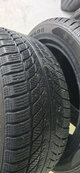 Комплект зимних шин размер 17Р