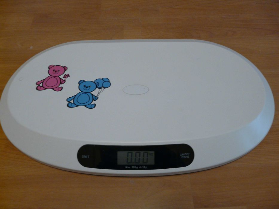 Цифрова бебешка везна