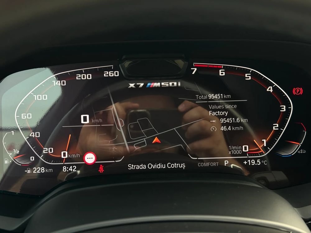 BMW X7 Primul proprietar/ Stare perfecta