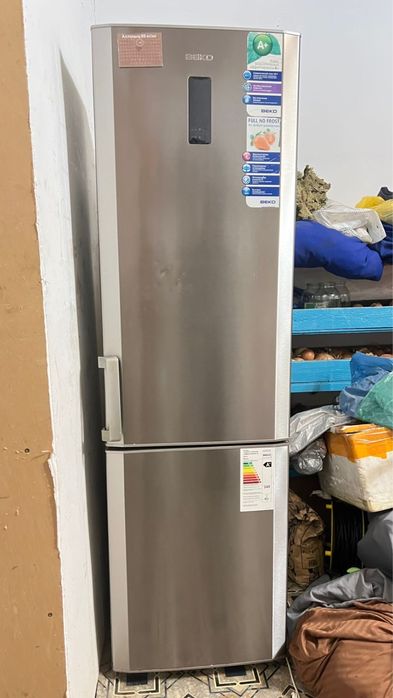 Холодильник продам