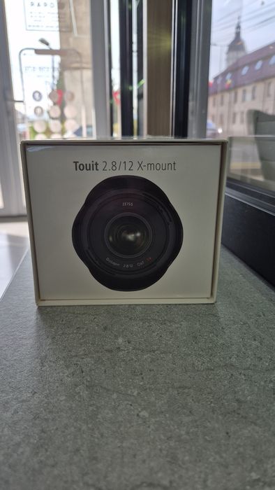Zeiss Touit 2.8/12 X-mount