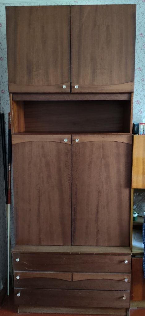 Продам шкаф для хранения одежды