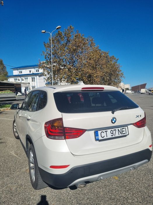 Vând bmw X1  An 2015 motorina cutie manuală