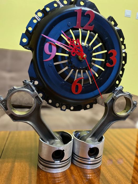 Часовник ръчна изработка