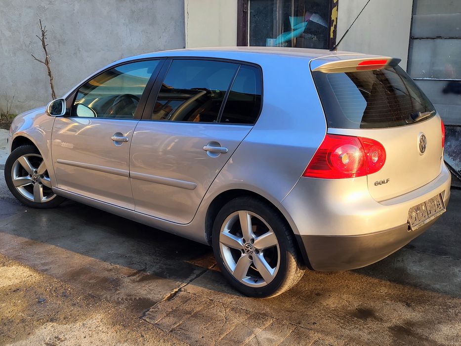 Golf 5 Anul 2008 1.9 tdi 105cp Climatronic Jante