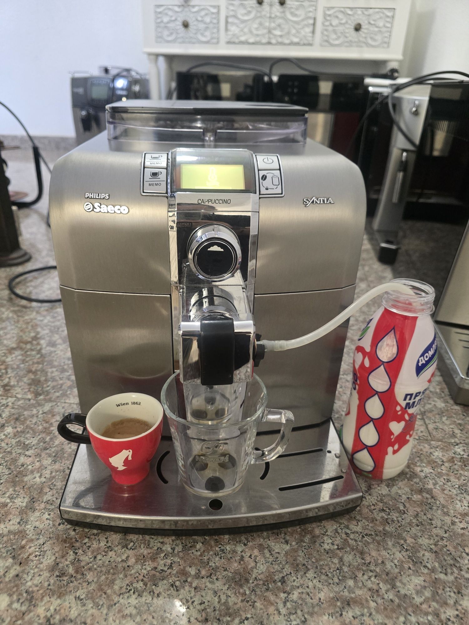 Кафемашина Saeco syntia capuchino