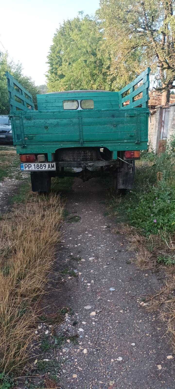 Уаз се продава за повече инфо