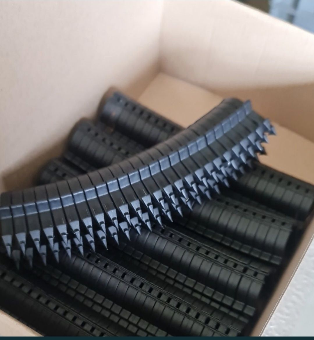 Cleme tacker pentru incalzire in pardoseala, 300 buc pe cutie