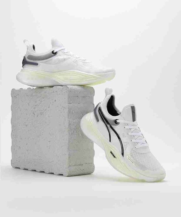 Бели маратонки PUMA PWR Nitro Squared
