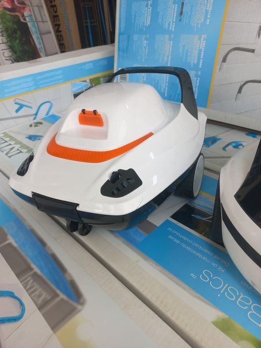 Пелесос для бассейна автоматически Робот-пылесос аккумуляторний