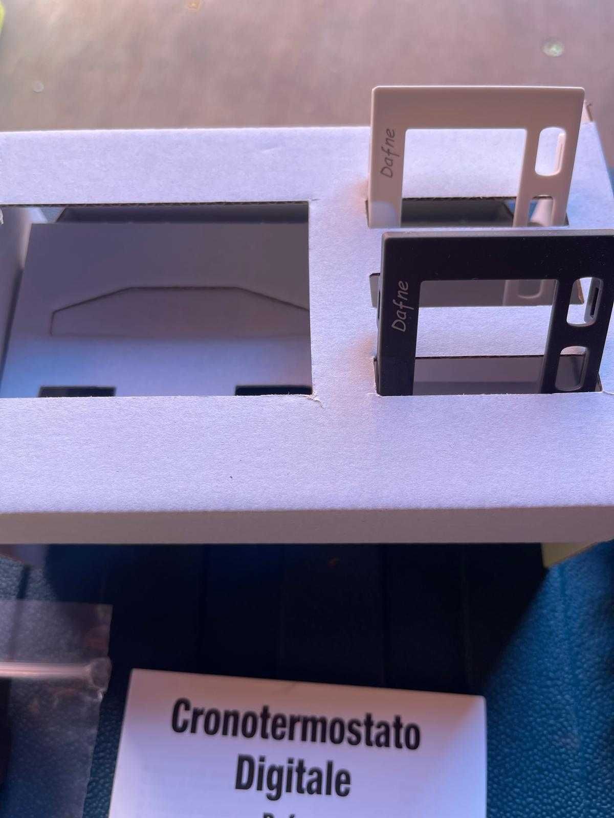 Termostat digital încorporat VEMER VN166500 DAFNE