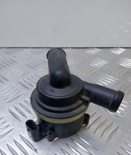 Pompa recirculare apa 03l965561A Audi A4 B8/8K