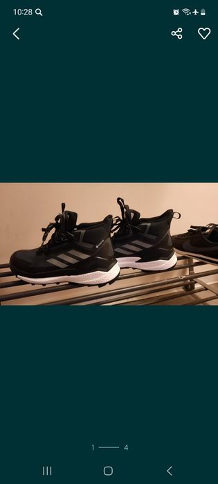 Продам зимние кроссовки Adidas бу в Идеальном состоянии.