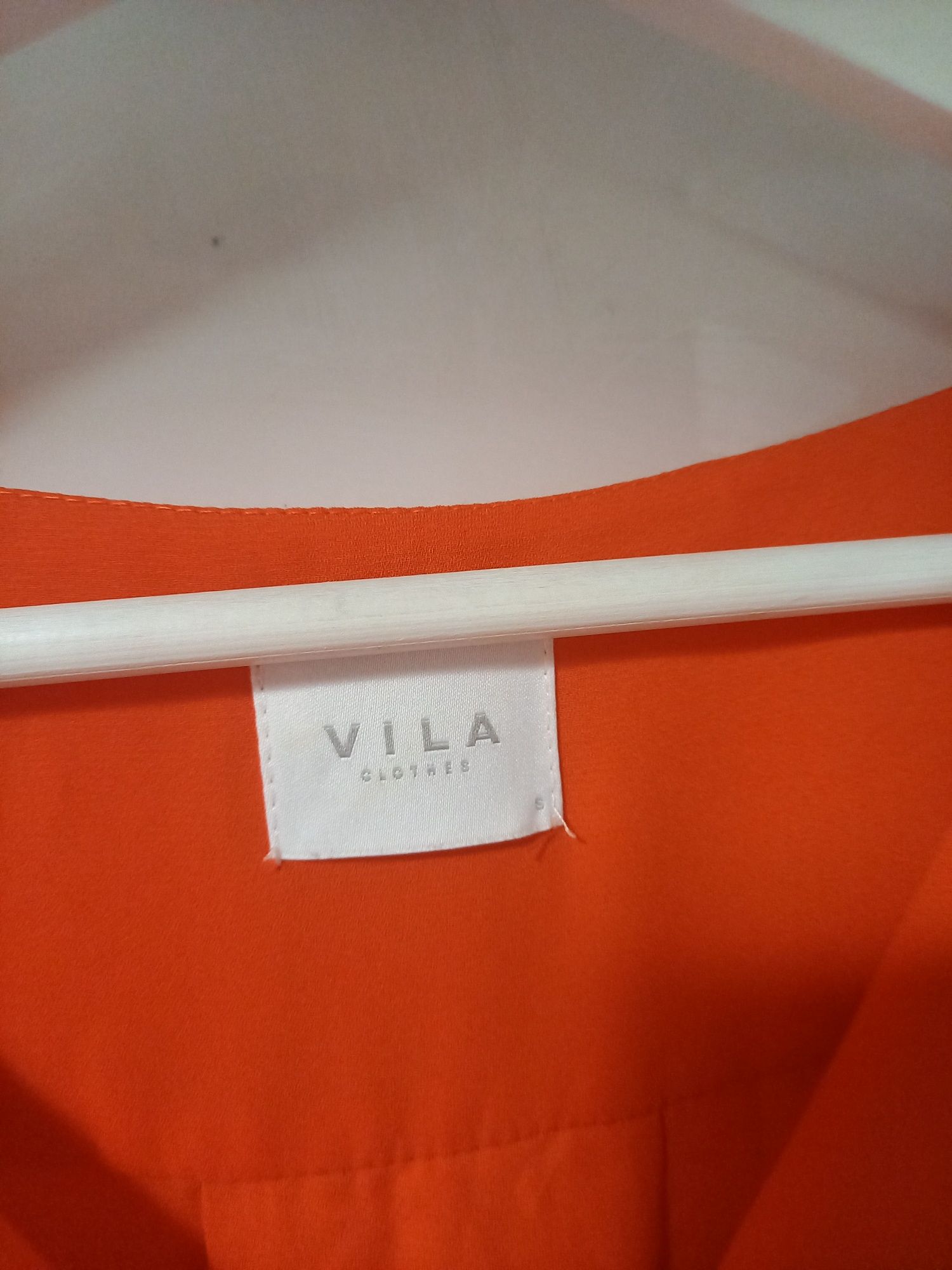 Красота -Vila Clothes S/L
