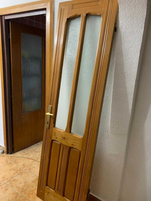 Ușă pentru baie 2 metru / 57 cm din lemn (fără toc)