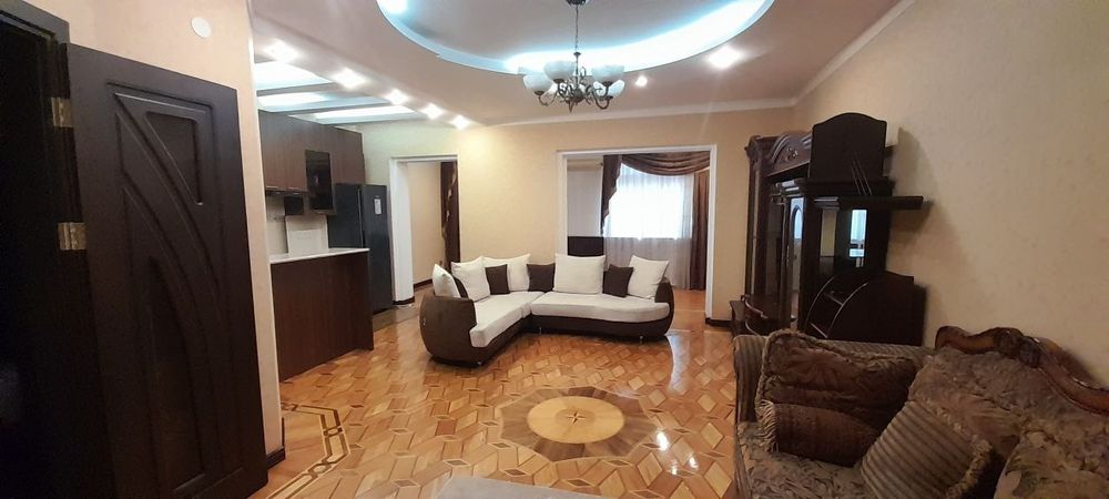 Квартира Гостиница Россия 2/3/4 спецплан