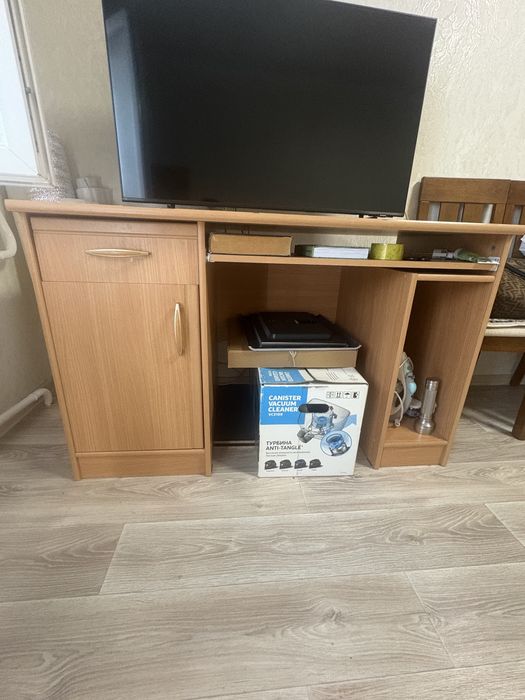 Продам письменный компьютерный стол