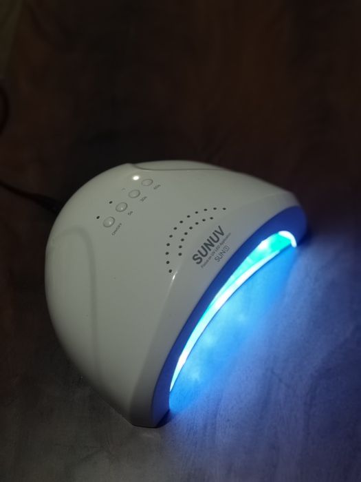 Лампа для маникюра в идеальном состоянии