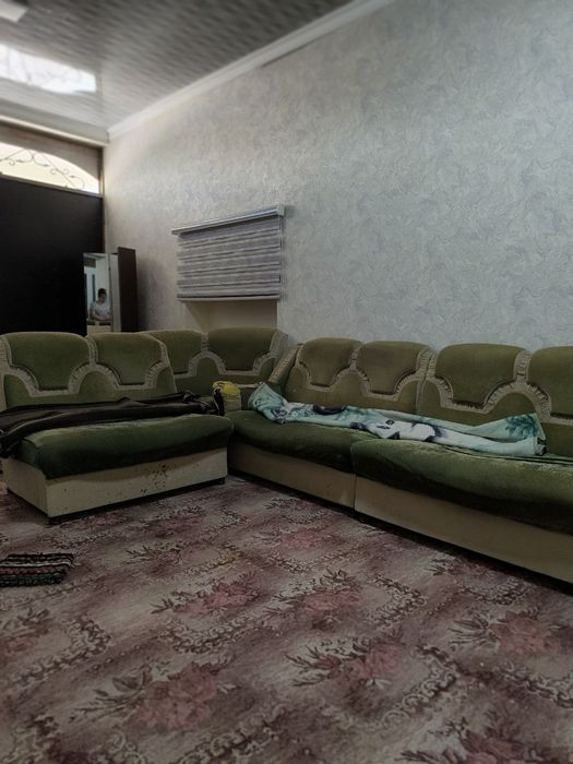 Уголок сатилади жагдайы орташа бахасин келистирип беремиз