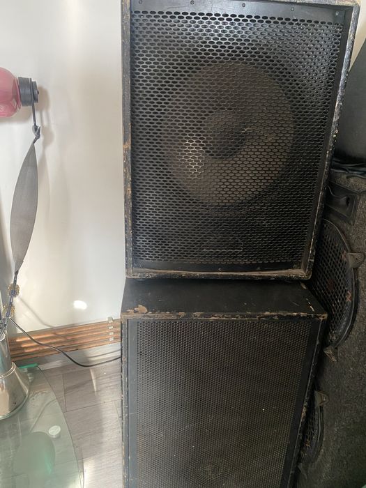 Vand doua boxe pasive