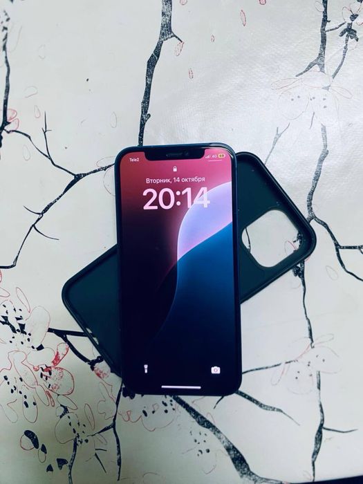 Iphone 12, радной деталь