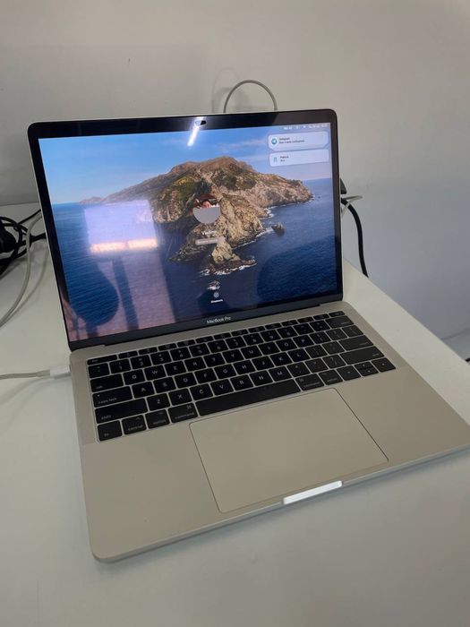 MacBook Pro 13” (2017) — отличное состояние