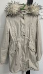 Geaca/ parka Pull and Bear crem, marimea XS
