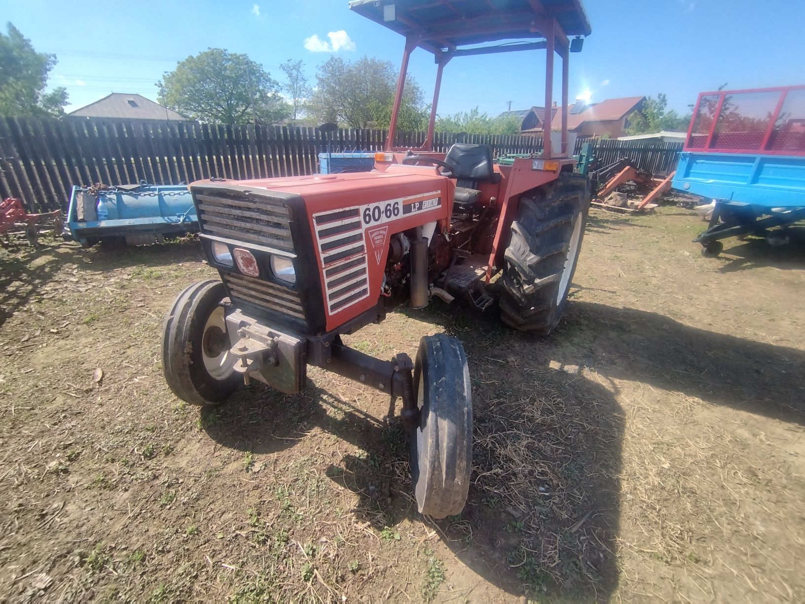 Vând Tractor Fiat 60-66