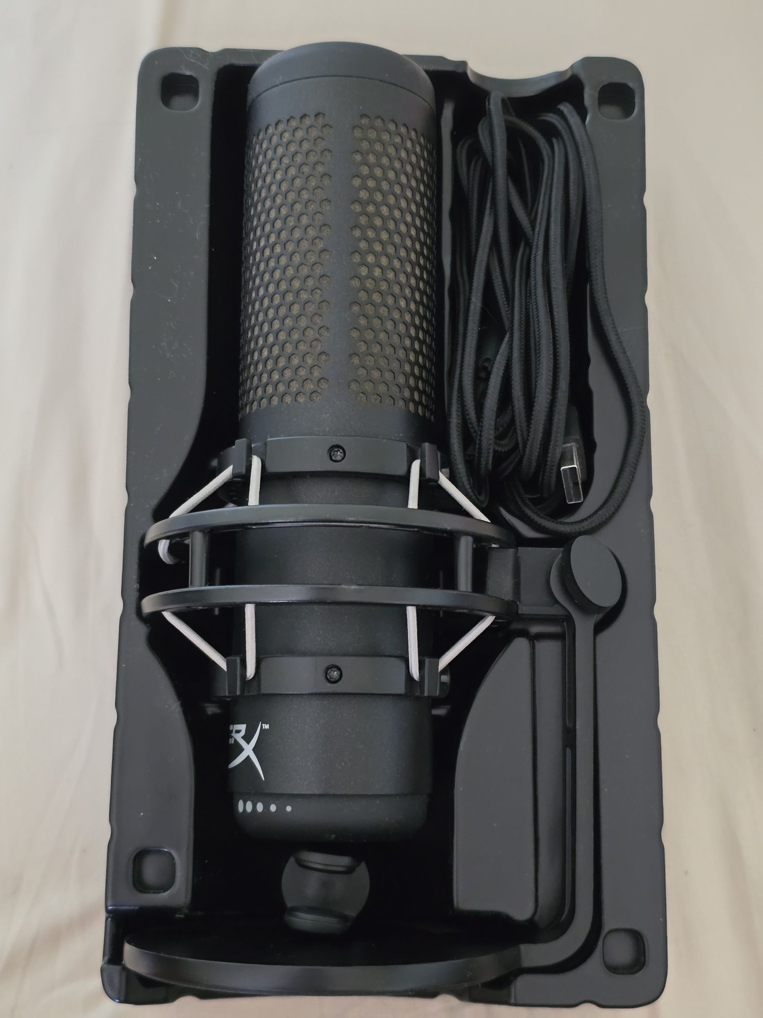 Микровон HyperX Quadcast s