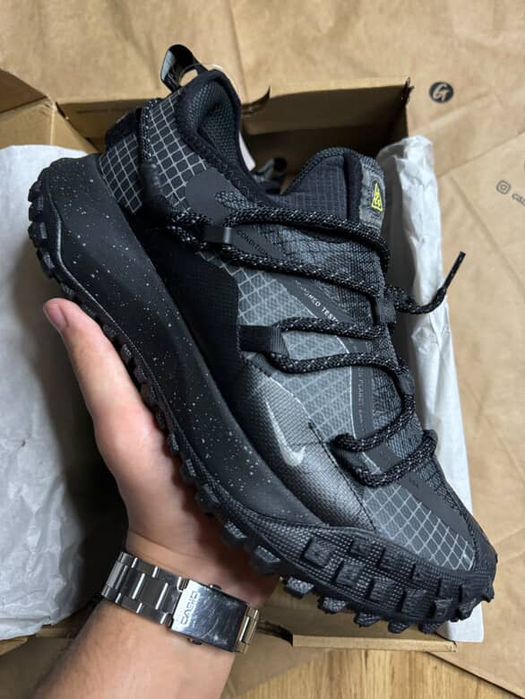 Nike трекинговая обувь 39размер