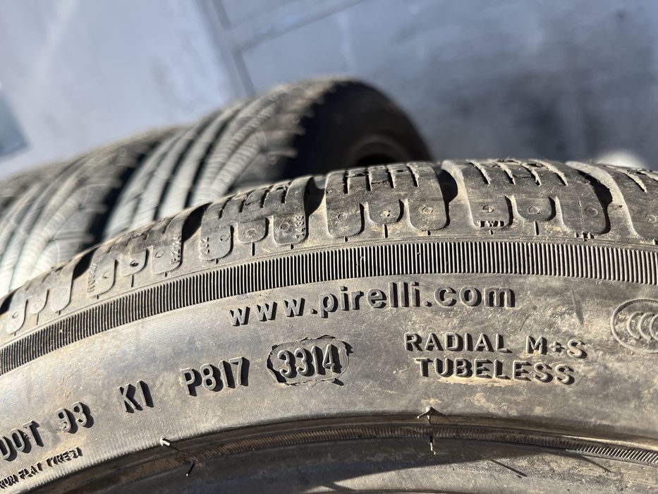 4 бр. зимни гуми 225/45/18 Pirelli RSC 5,5-6 mm DOT 3314