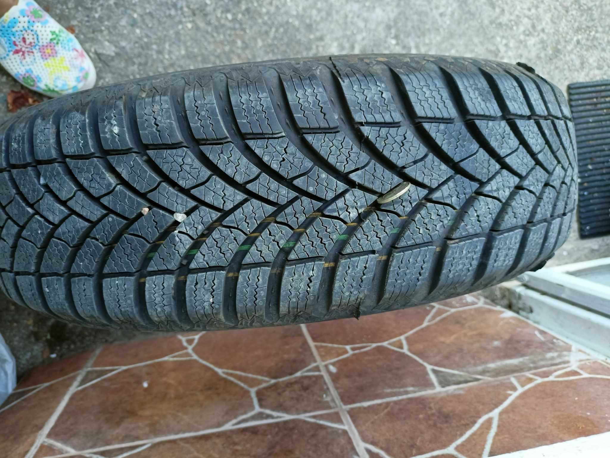 Зимни гуми SEMPERIT Speed-Grip 5 165/70 R14 81T - почти нови-DoT 2022